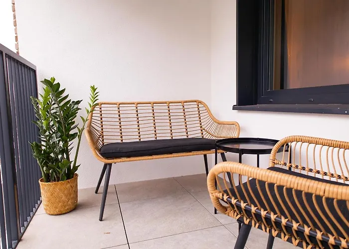 Apartment Jezyce Good Place Free Parking